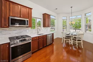 21 Sylvia St, Lopatcong Township, NJ 08865 - Photo 6