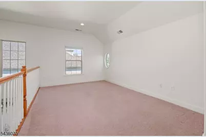 21 Sylvia St, Lopatcong Township, NJ 08865 - Photo 18