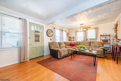 41 Frederick Ave, Hawthorne, NJ 07506 - Photo 10