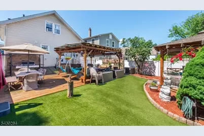 41 Frederick Ave, Hawthorne, NJ 07506 - Photo 8