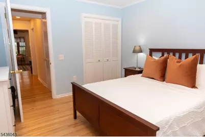 13 Sunset Dr, Clark Township, NJ 07066 - Photo 12