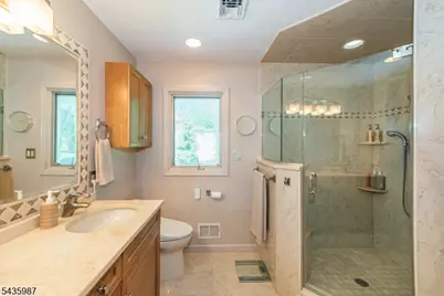 22 Woodbine Trl, Parsippany, NJ 07054 - Photo 20
