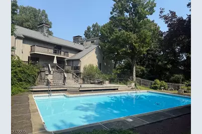 15 Wilshire Dr, Sparta Township, NJ 07871 - Photo 2