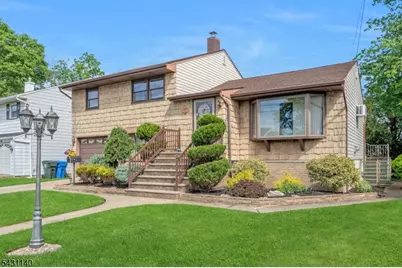 11 Kilmer Dr, Woodbridge Township, NJ 07067 - Photo 2