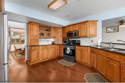 14 Allyson Rd, Mount Olive, NJ 07836 - Photo 4