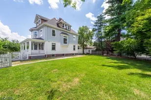 294 Claremont Ave, Montclair, NJ 07042 - Photo 42