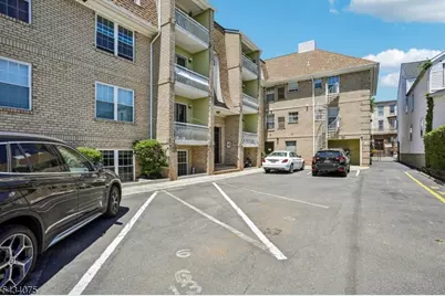 272-276 Walnut St #6D, Newark, NJ 07105 - Photo 24
