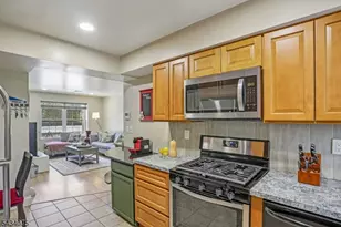 272-276 Walnut St, Newark, NJ 07105 - Photo 10