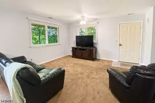 1 Gray Rock Dr Unit, Vernon, NJ 07462 - Photo 4