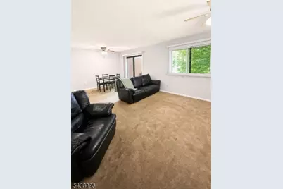 1 Gray Rock Dr Unit #1, Vernon, NJ 07462 - Photo 4