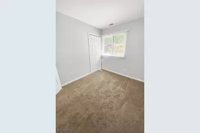 1 Gray Rock Dr Unit #1, Vernon, NJ 07462 - Photo 8