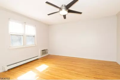 300 Wilson Rd #22C, Springfield, NJ 07081 - Photo 4