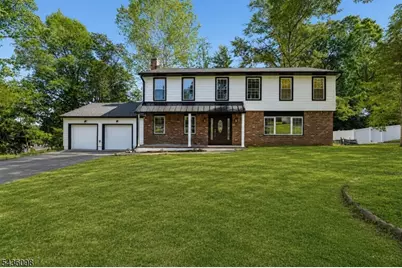 14 Witkowski Way, Wayne, NJ 07470 - Photo 1