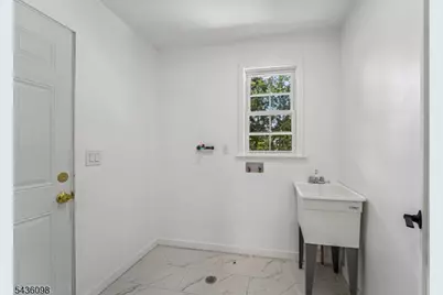14 Witkowski Way, Wayne, NJ 07470 - Photo 32