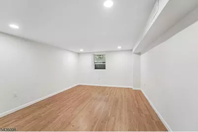 14 Witkowski Way, Wayne, NJ 07470 - Photo 36