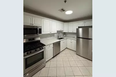 901 Stuyvesant - Unit #110, Union Township, NJ 07083 - Photo 2