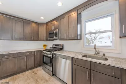 94 Scoles Ave, Clifton, NJ 07012 - Photo 2