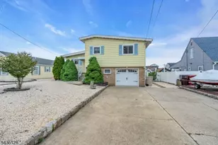 87 Ronald Ave, Berkeley Township, NJ 08721 - Photo 4