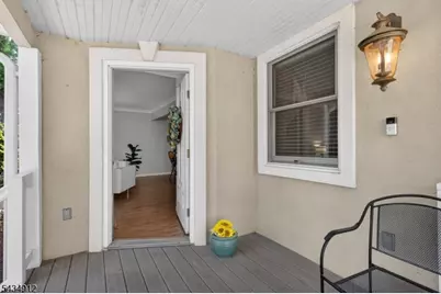 70 Berkley Ave, Woodbridge Township, NJ 07067 - Photo 6
