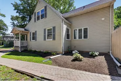 70 Berkley Ave, Woodbridge Township, NJ 07067 - Photo 46