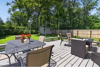 70 Berkley Ave, Woodbridge Township, NJ 07067 - Photo 40