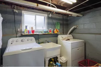 17 Wellesley St, Maplewood, NJ 07040 - Photo 20