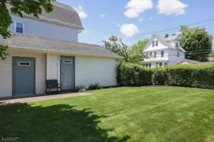 17 Wellesley St, Maplewood, NJ 07040 - Photo 24