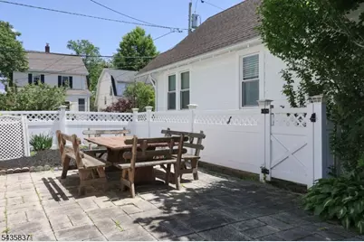 17 Wellesley St, Maplewood, NJ 07040 - Photo 22