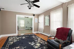 17 Wellesley St, Maplewood, NJ 07040 - Photo 8