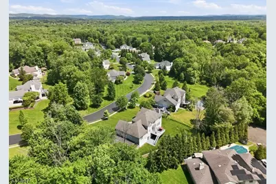 31 Phillip Dr, Parsippany, NJ 07054 - Photo 44