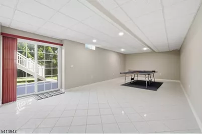 31 Phillip Dr, Parsippany, NJ 07054 - Photo 34