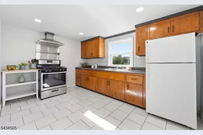 91 Charles St, Belleville, NJ 07109 - Photo 16