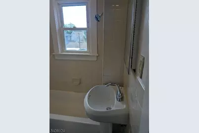 92 Cherry St, West Orange Township, NJ 07052 - Photo 8