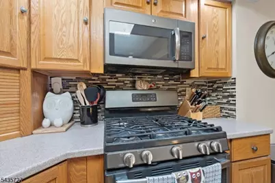 7 Halsey Ave, Riverdale, NJ 07457 - Photo 8