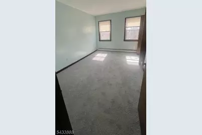 281 Main St, East Rutherford, NJ 07073 - Photo 16