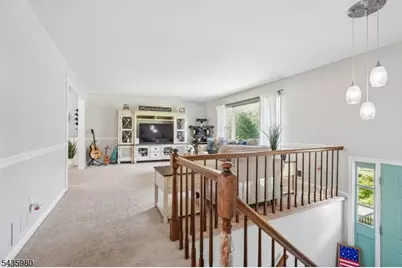 16 Old Mountain Rd, Clinton Township, NJ 08833 - Photo 4