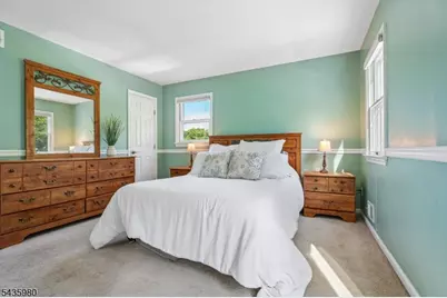 16 Old Mountain Rd, Clinton Township, NJ 08833 - Photo 20