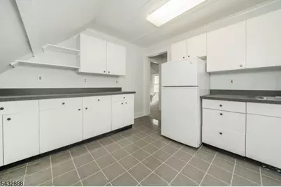 331 Main St, Chatham, NJ 07928 - Photo 24