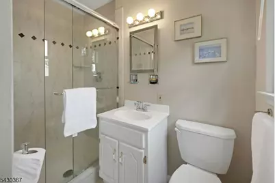 205 Haddenfield Rd, Clifton, NJ 07013 - Photo 16
