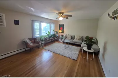 360 New York Ave, Lyndhurst Township, NJ 07071 - Photo 6