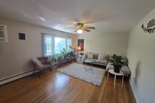 360 New York Ave, Lyndhurst Township, NJ 07071 - Photo 6