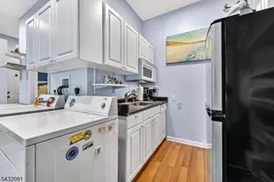 1 Wyckoff Way, Hillsborough Township, NJ 08844 - Photo 32