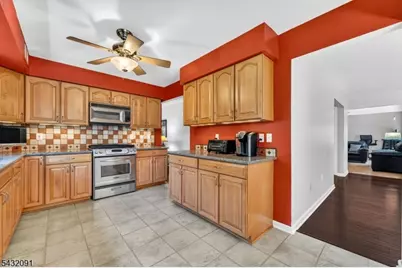 1 Wyckoff Way, Hillsborough Township, NJ 08844 - Photo 8