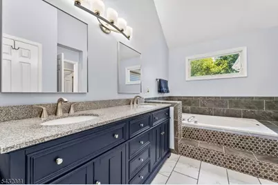 1 Wyckoff Way, Hillsborough Township, NJ 08844 - Photo 26