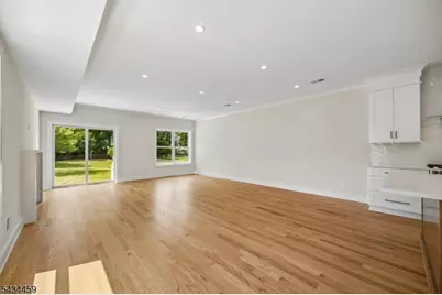 22 Willow St #A, Millburn, NJ 07041 - Photo 8