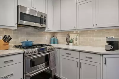 48 S Park St #215, Montclair, NJ 07042 - Photo 6