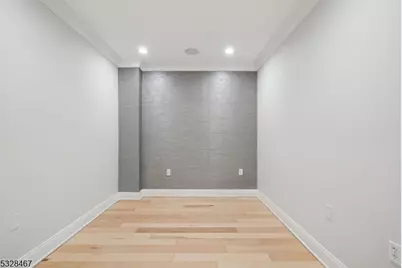 48 S Park St #215, Montclair, NJ 07042 - Photo 4