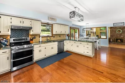 5 Jenny Jump Ct, Raritan Township, NJ 08822 - Photo 6