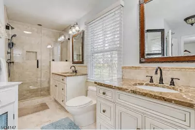 33 Brooksyde Ave, Ringwood, NJ 07456 - Photo 16