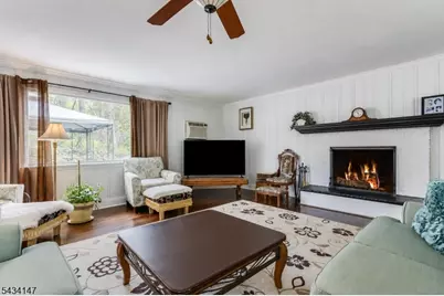 33 Brooksyde Ave, Ringwood, NJ 07456 - Photo 6